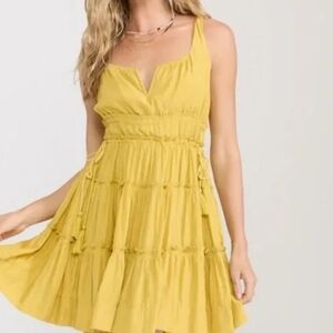 Vestique‎ Yellow Tiered Sundress – Size Small